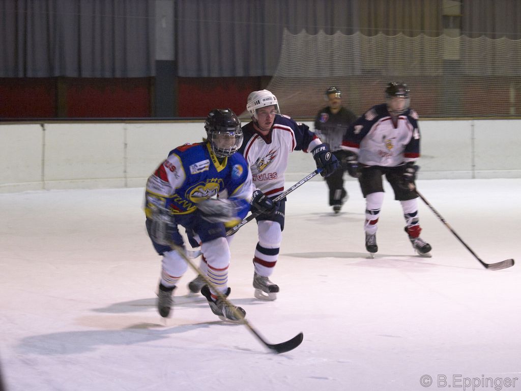 Lightnings1b KMCAdler2008 12 01 21 33 12