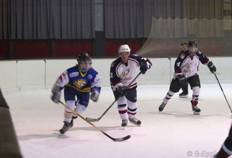 Normal Lightnings1b KMCAdler2008 12 01 21 33 11