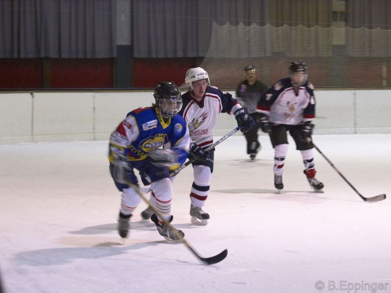 Normal Lightnings1b KMCAdler2008 12 01 21 33 12