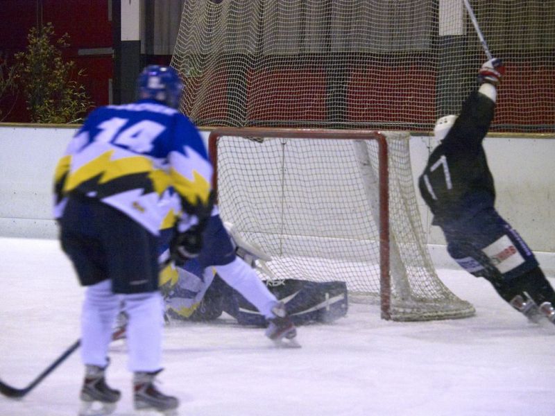 Normal Derby 06 12 2011 72