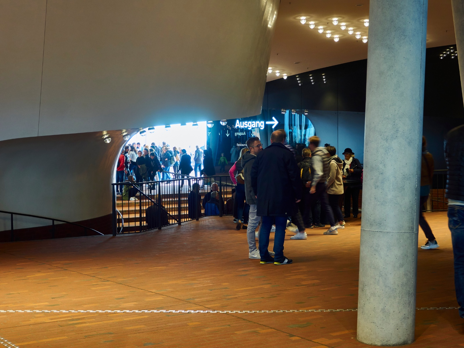 Hamburg 26 10 19 133