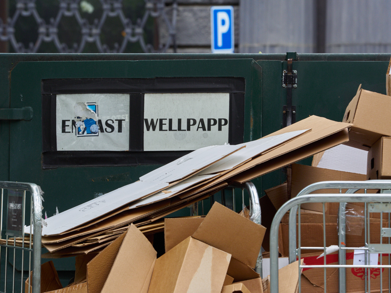 046 Stockholm 14 06 19 89