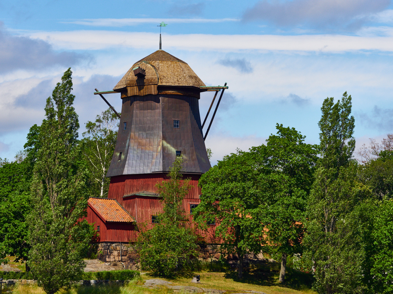 069 Stockholm 14 06 19 138