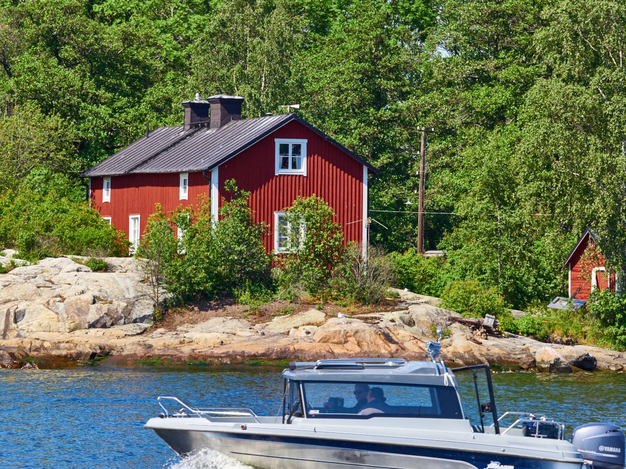 072 Stockholm 14 06 19 151