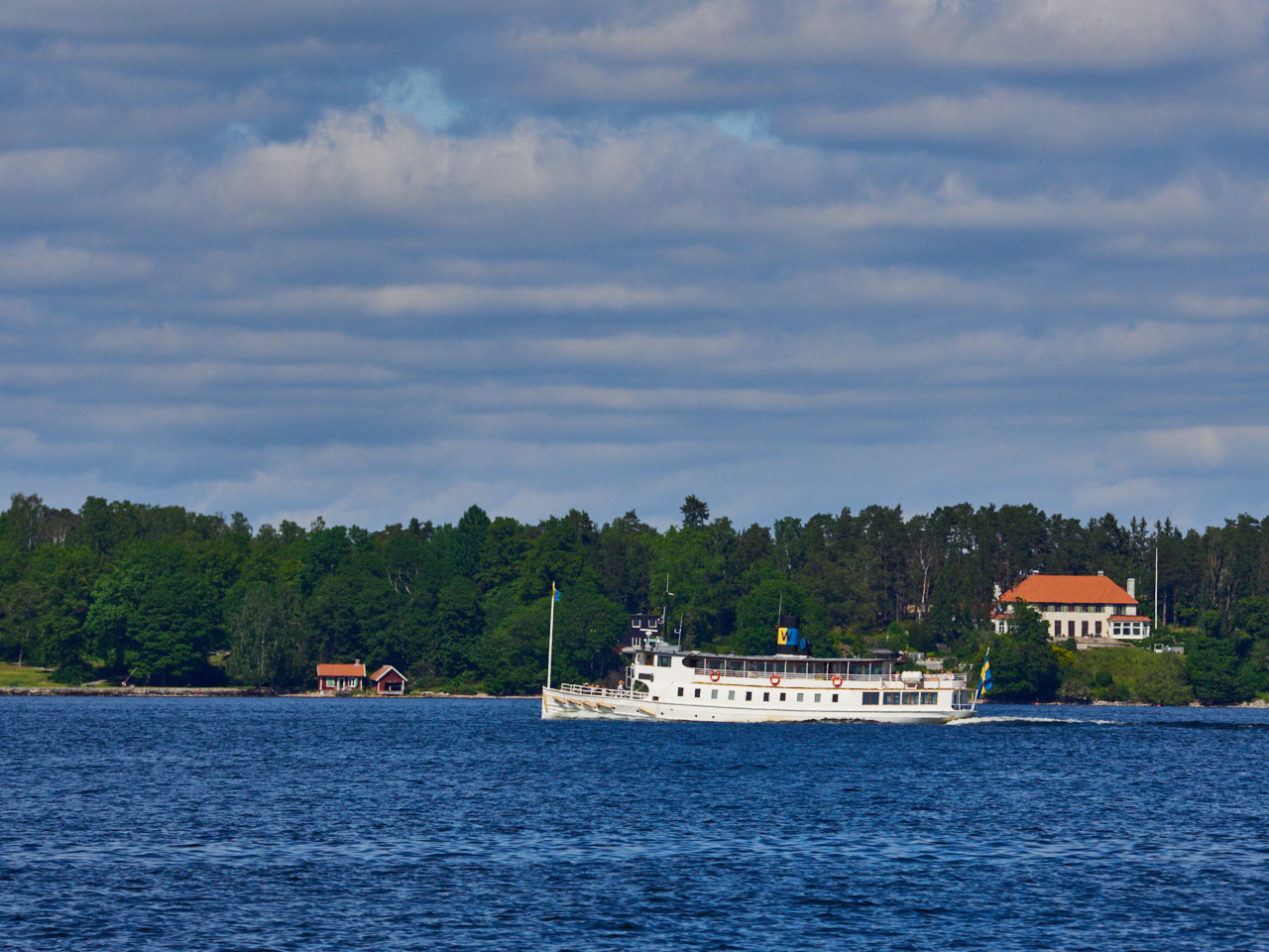 073 Stockholm 14 06 19 156