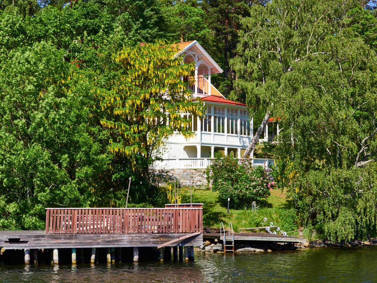 080 Stockholm 14 06 19 179