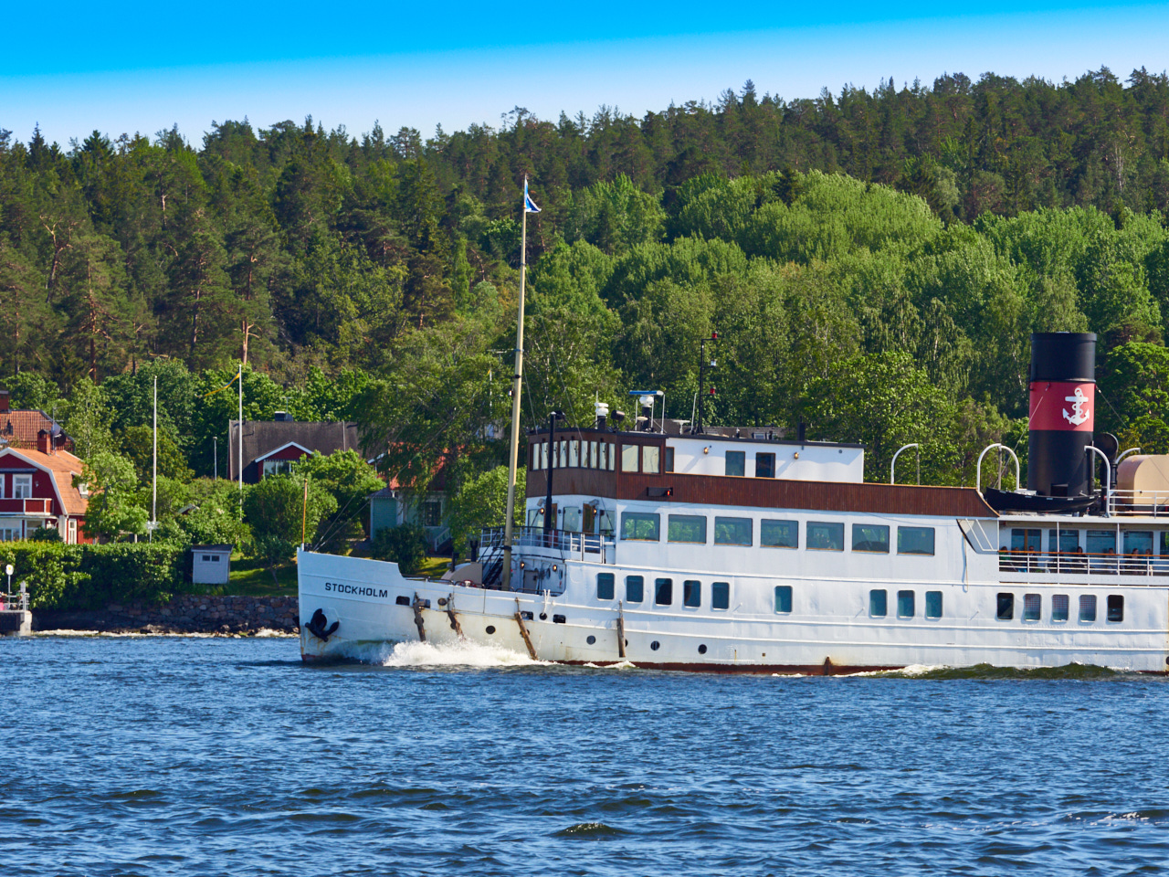 089 Stockholm 14 06 19 210