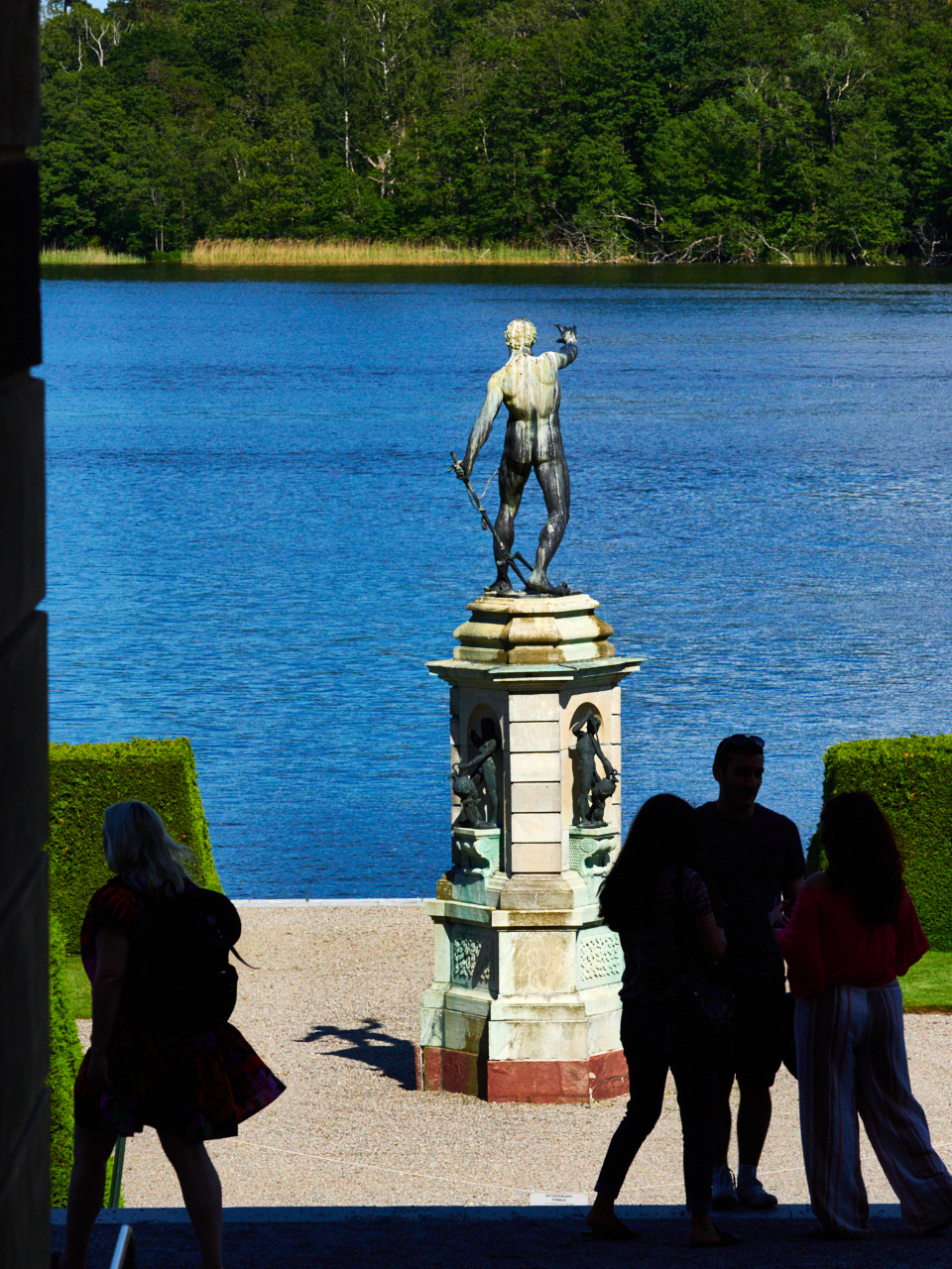 171 Stockholm 15 06 19 198