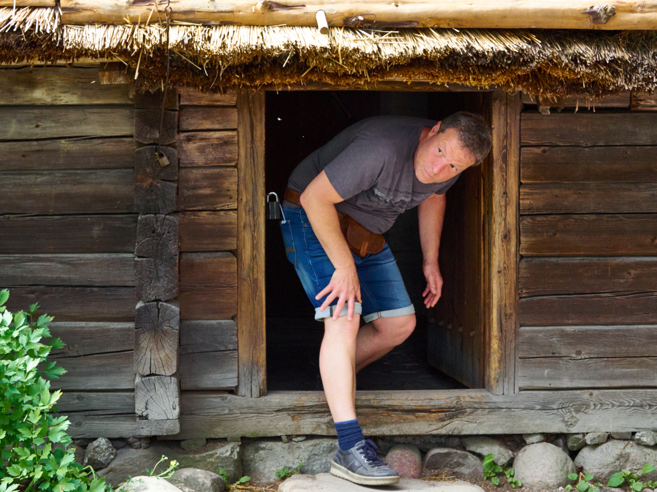 192 Stockholm 16 06 19 35