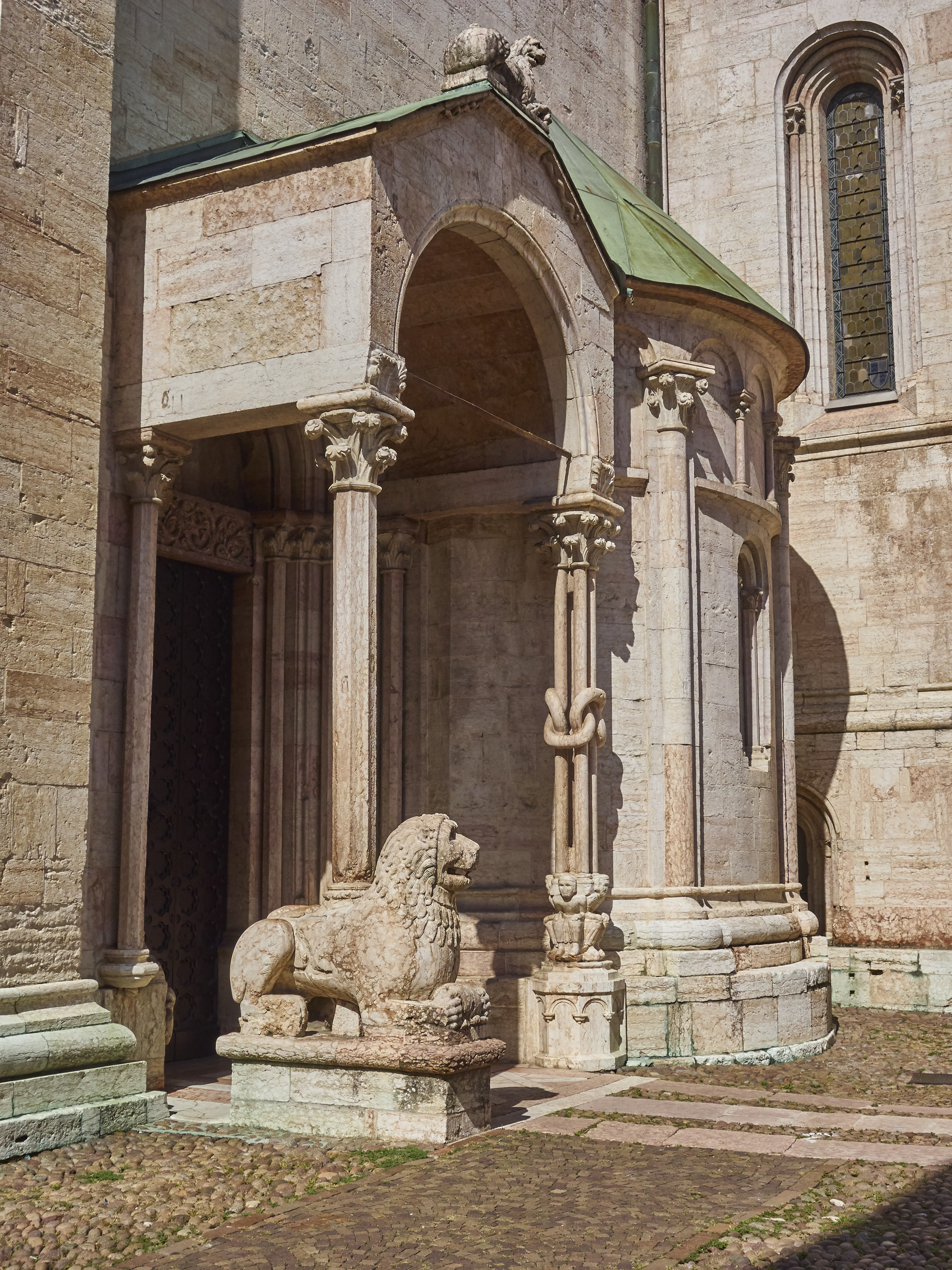 Ledrosee 18 09 19 15