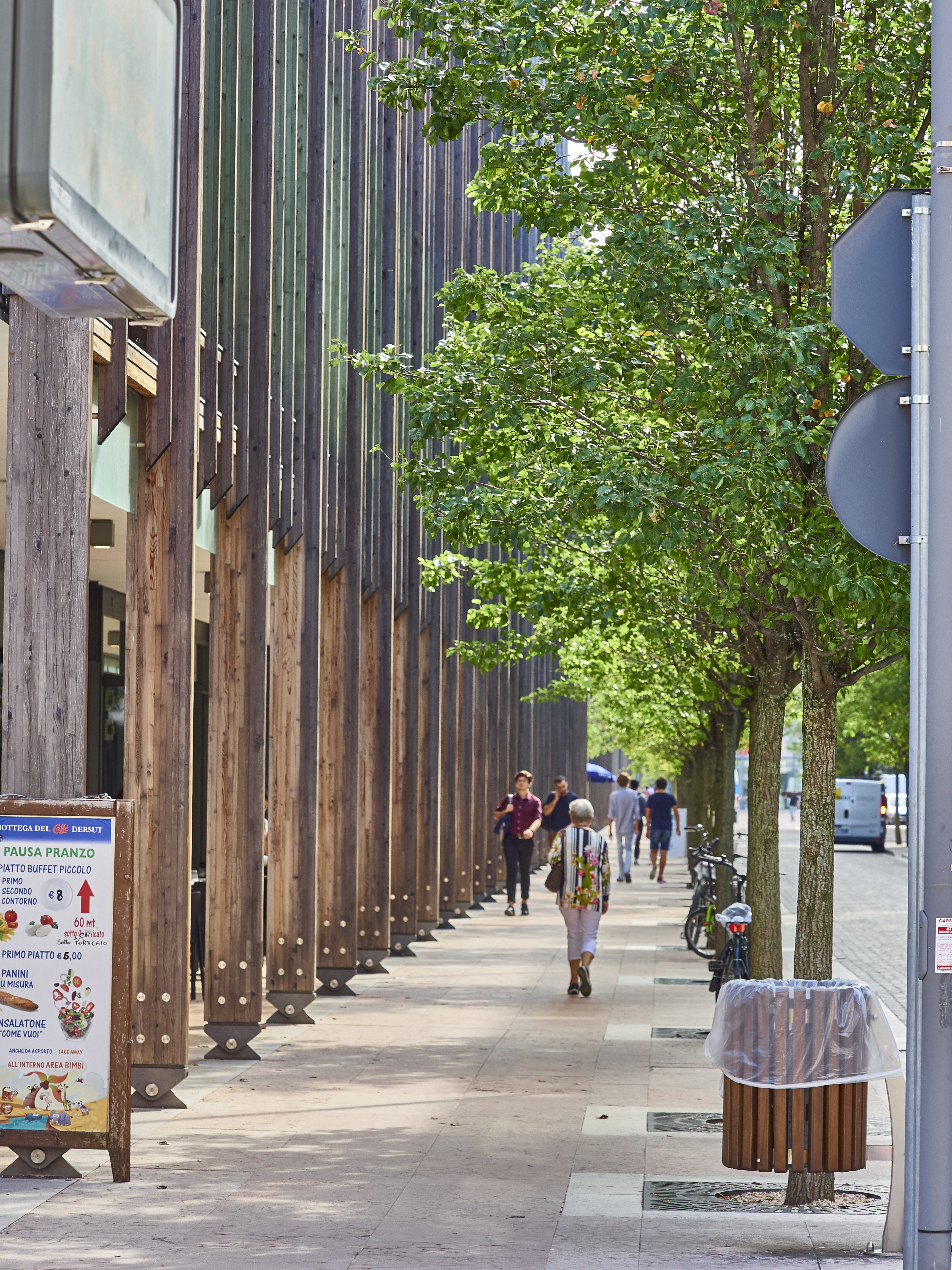 Ledrosee 18 09 19 26