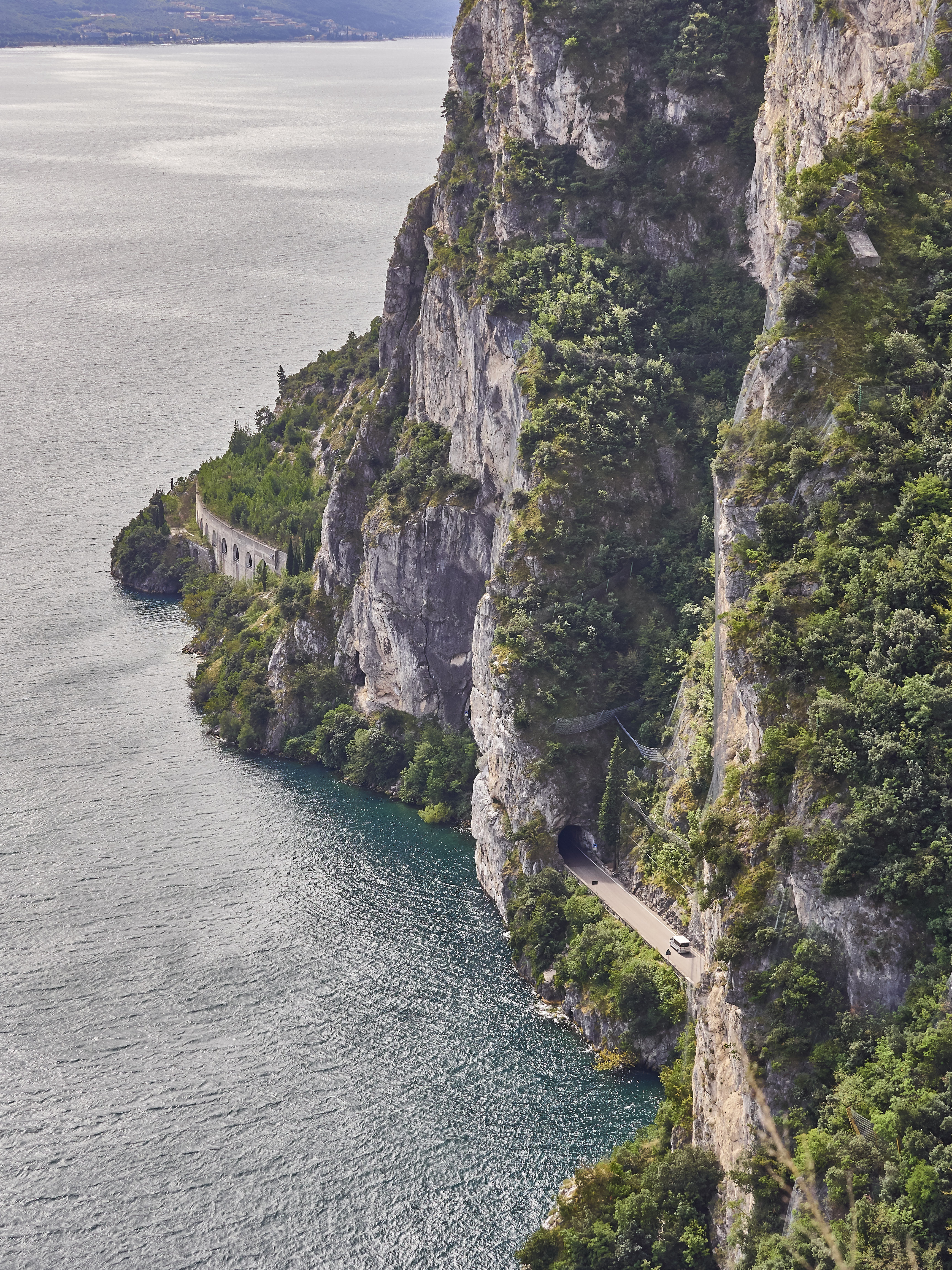 Ledrosee 20 09 19 48